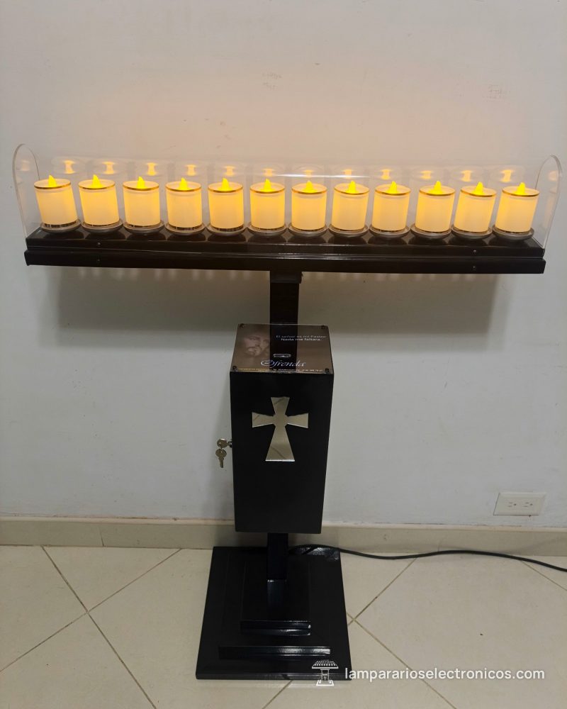 Lamparario con Acrílico y pedestal – versión de 12 velas