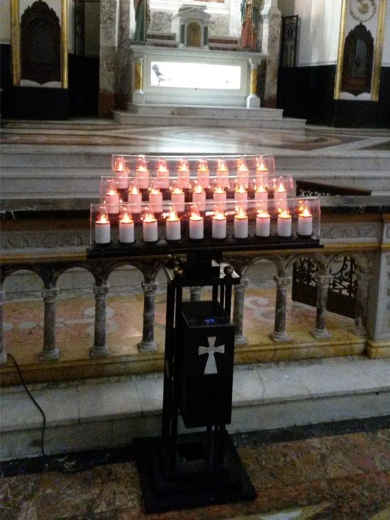 Lamparario en Hierro de 27 Velas