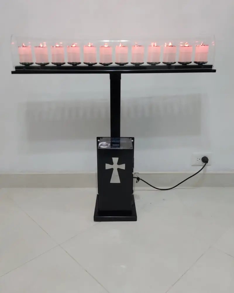 Lamparario en Lámina de 12 Velas