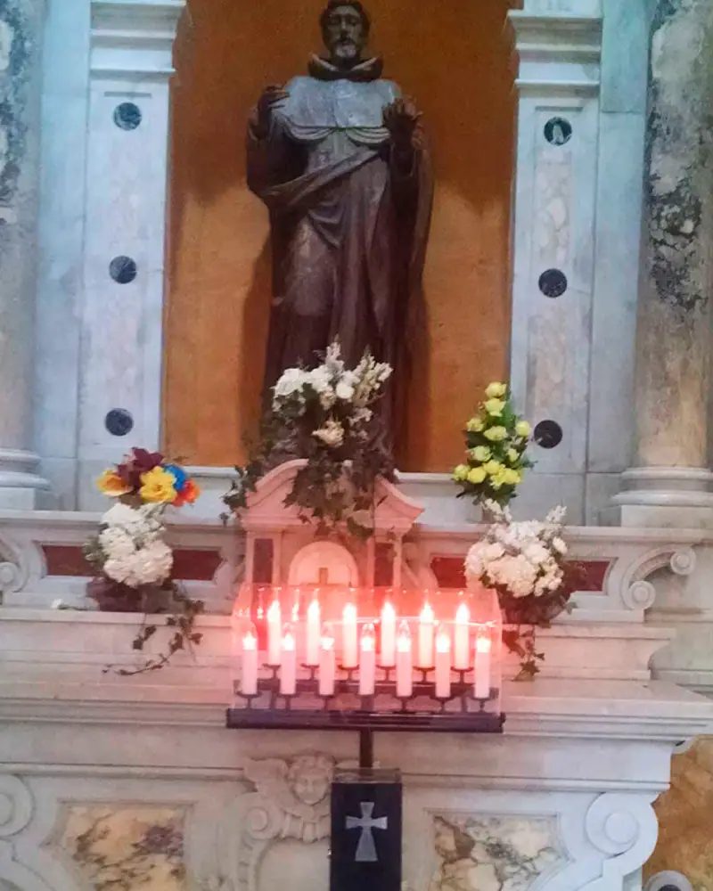 Lamparario en Lámina de 13 Velas con Cubierta – vista 2
