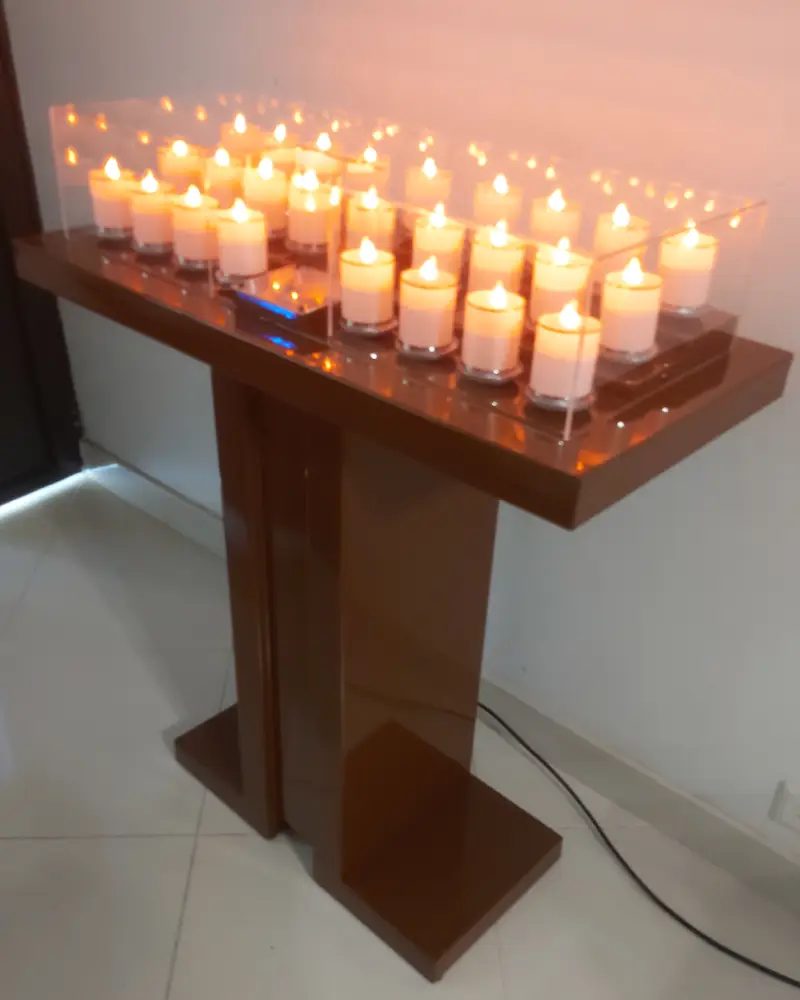 Lamparario en Madera de 26 Velas – vista 3